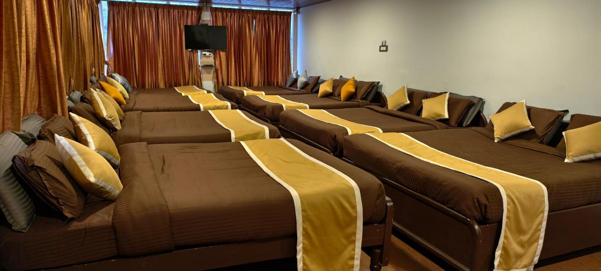קודאיקנאל Ponmurugan Residency מראה חיצוני תמונה